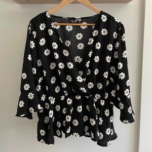 Daisy Print Peplum Top Nasty Gal Size 16 Runs Large Plus Size